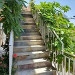 Xhaferaj * Vlorë
