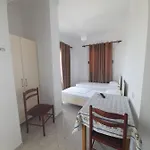 Xhaferaj 게스트하우스 Vlorë