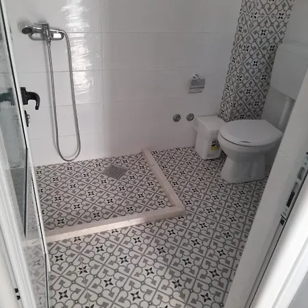Πανσιόν Xhaferaj Vlorë