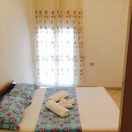 Xhaferaj Πανσιόν