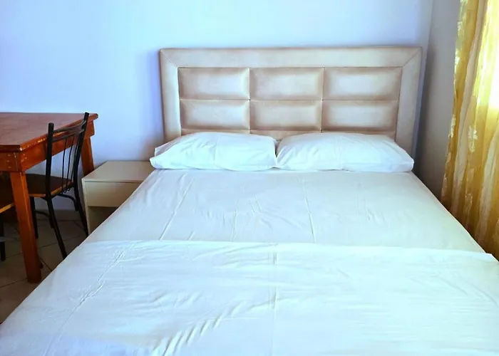 Xhaferaj * Vlorë