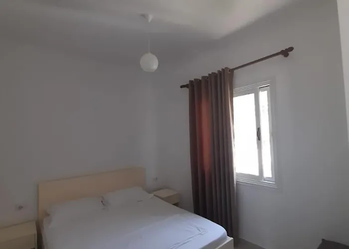 Xhaferaj Pensión Vlorë