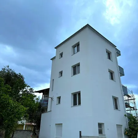 Xhaferaj *