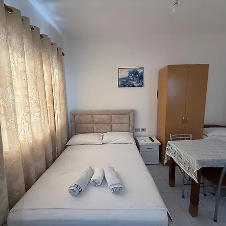 Xhaferaj Guest house