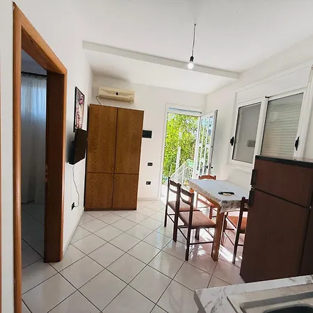 Xhaferaj Guest house Vlore