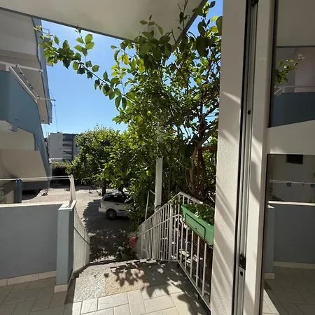 Xhaferaj Guest house