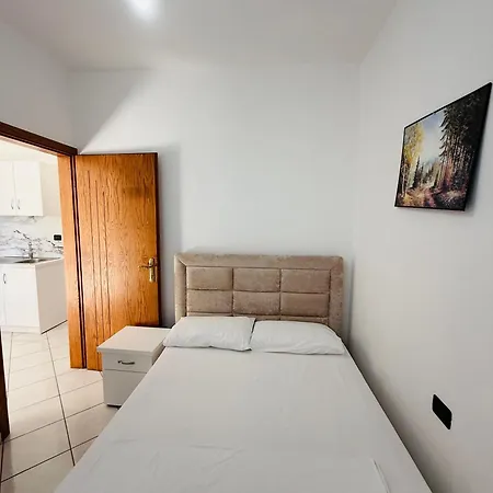 Xhaferaj Guest house *